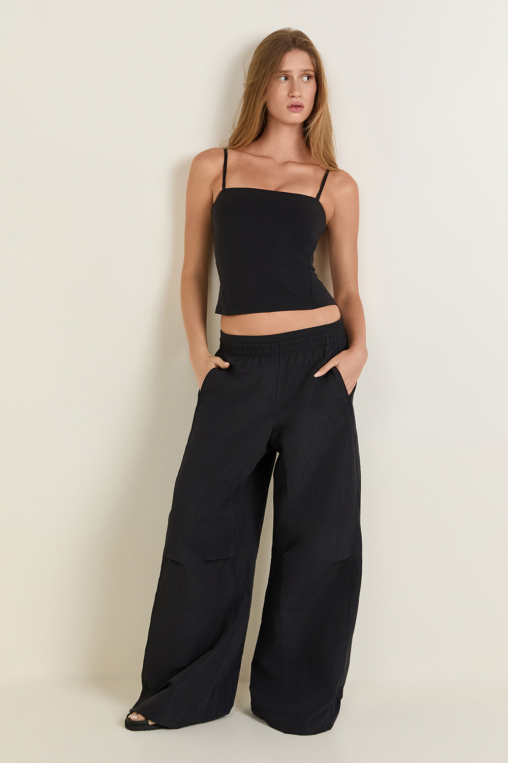 Crinkle nylon relaxed parachute pant